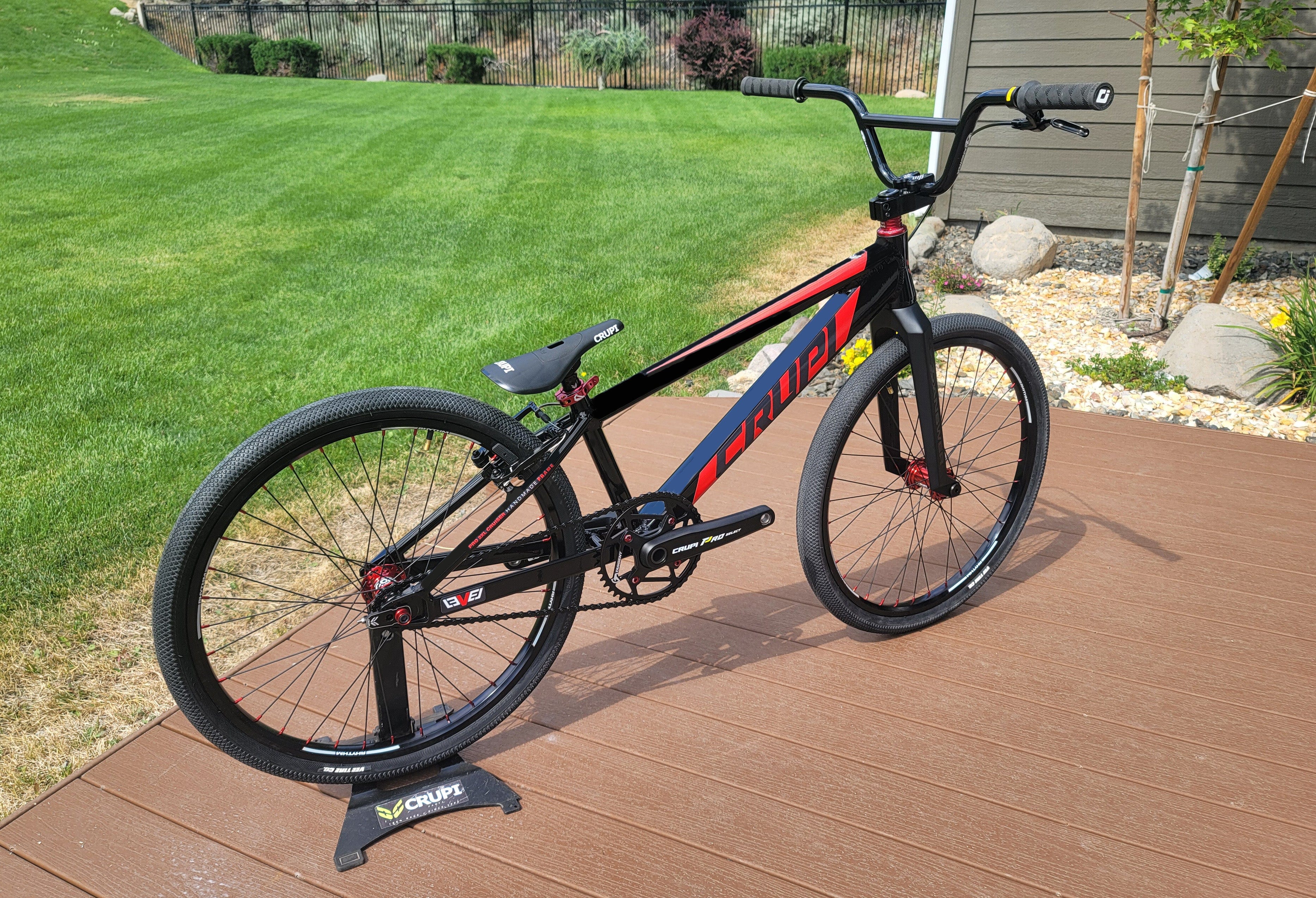 Crupi BMX Complete Bike Level Pro Cruiser Complete Bike